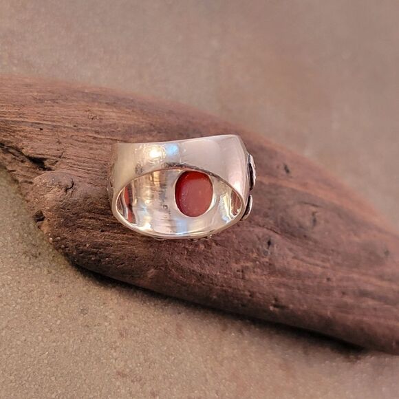 Red Oval Faceted Carnelian Octopus Tentacles Artisan Sterling Ring - Picture 8 of 10